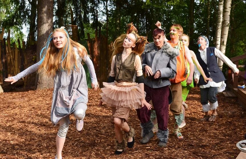 Amelei, majava ja kuningas katolla